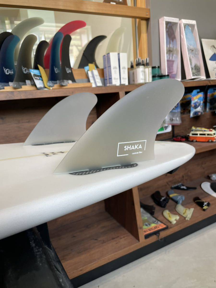 新品shaka custom fin twinモデル クリアー拍卖