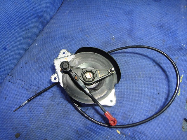 ポルシェ ボクスター 986 ルーフ ソフトトップ 開閉 ギア 左 側 品番 98656117903 【0429】拍卖