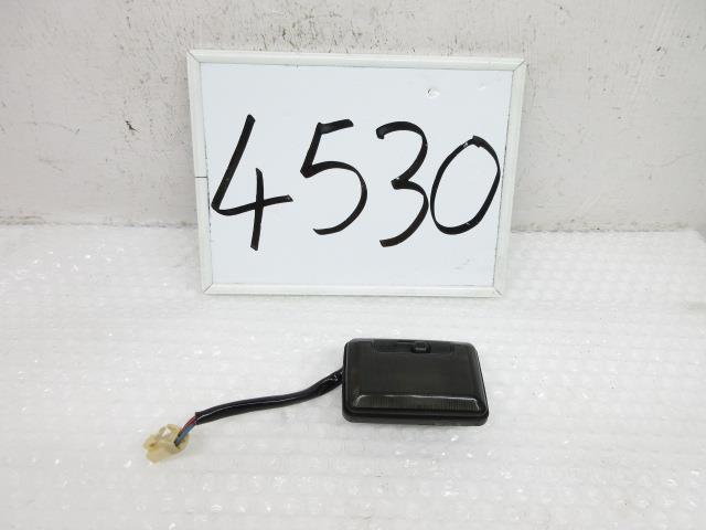 H14年 コペン LA-L880K ルームランプ 81260-97201-000 186573 4530拍卖