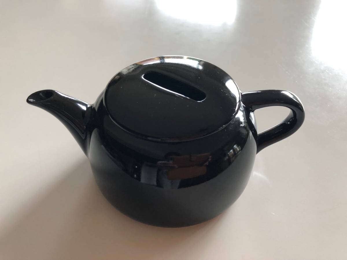 美品 瀬戸工房 BEE HOUSE 購入 黒釉薬 モダン ポット 貯金箱 花器 ゆうパック60サイズ ブラック モード アート オブジェ 大人インテリア拍卖