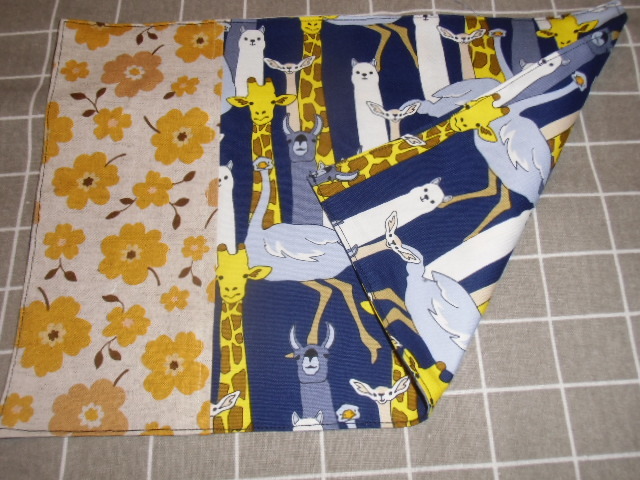 No.16 裏付ランチョンマット ハンドメイド 25x35 アニマル&お花柄拍卖