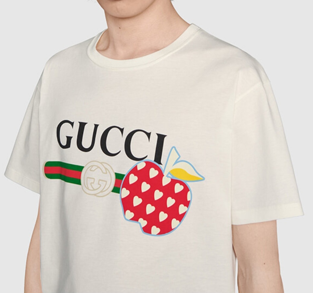 中古「良品」定価7万円 21AW グッチ GUCCI ロゴ リンゴ プリント 半袖Tシャツ クリーニング済み拍卖