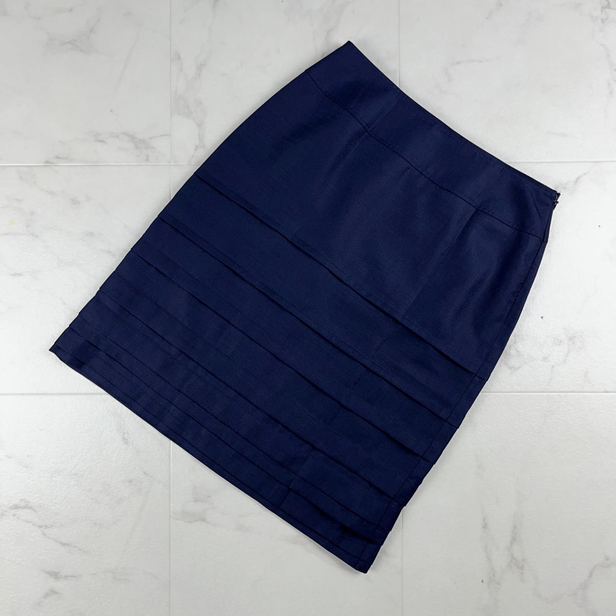 美品 SunaUna スーナウーナ レイヤードデザイン 膝丈スカート 裏地あり レディース ボトムス 紺 ネイビー サイズ38*GC23拍卖