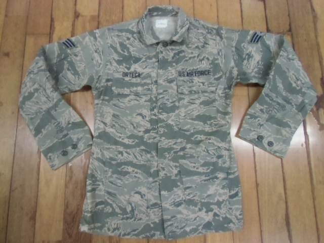 h-5 ミリタリー サバゲー 米軍放出品 AIR FORCE 迷彩服 作業服 ジャケット シャツ アメカジ カモフラ コンバット コスプレ 36L Sサイズ拍卖