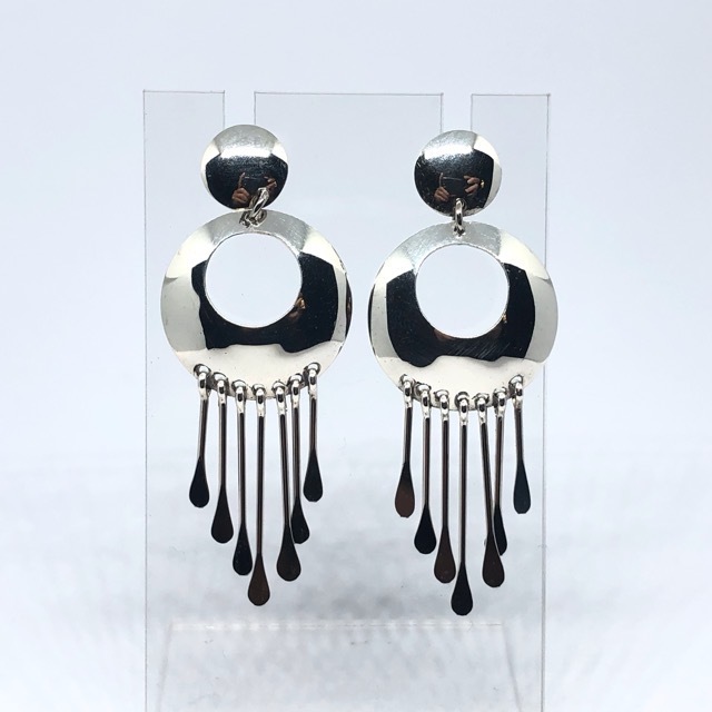 ピアス シルバー インディアンジュエリー シルバーアクセサリー 071拍卖