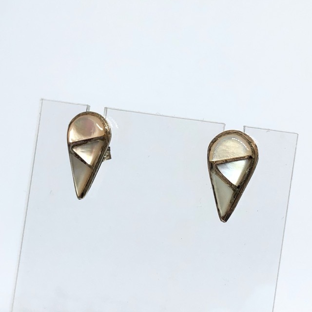 ピアス シルバー インディアンジュエリー シルバーアクセサリー 052拍卖