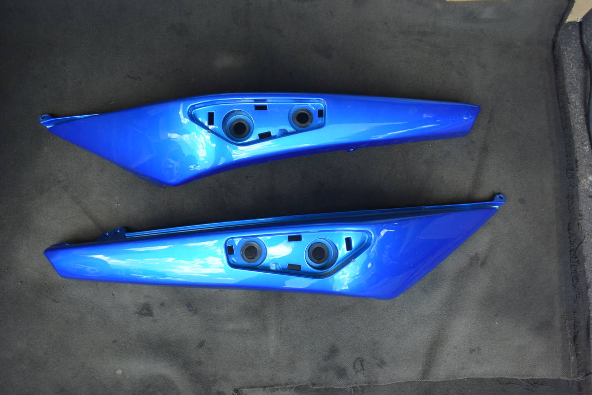 kawasaki ニンジャ400R シートカウル 左右セット ブルーカラー拍卖