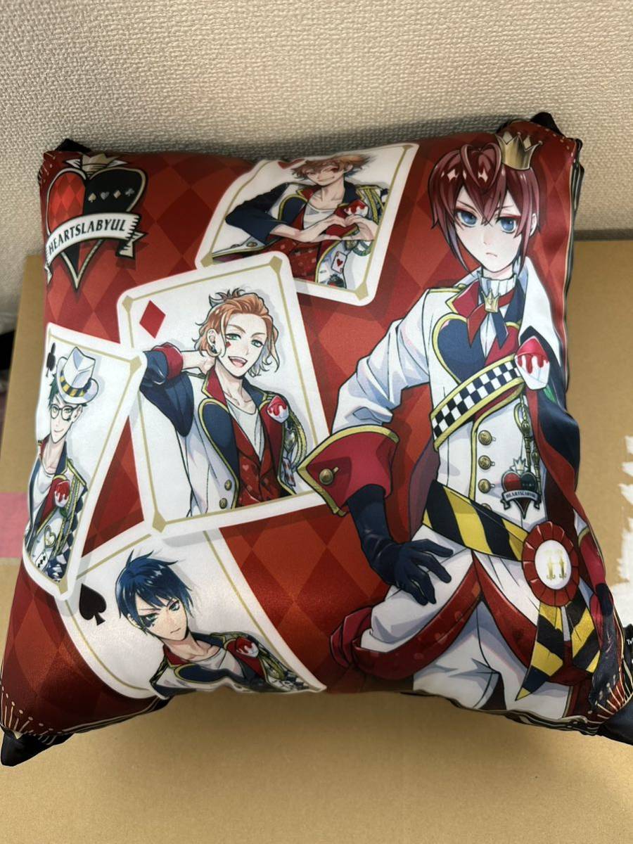 ディズニー ツイステッドワンダーランド メガジャンボ クッション Vol.1 ハーツラビュル寮 プライズ品拍卖