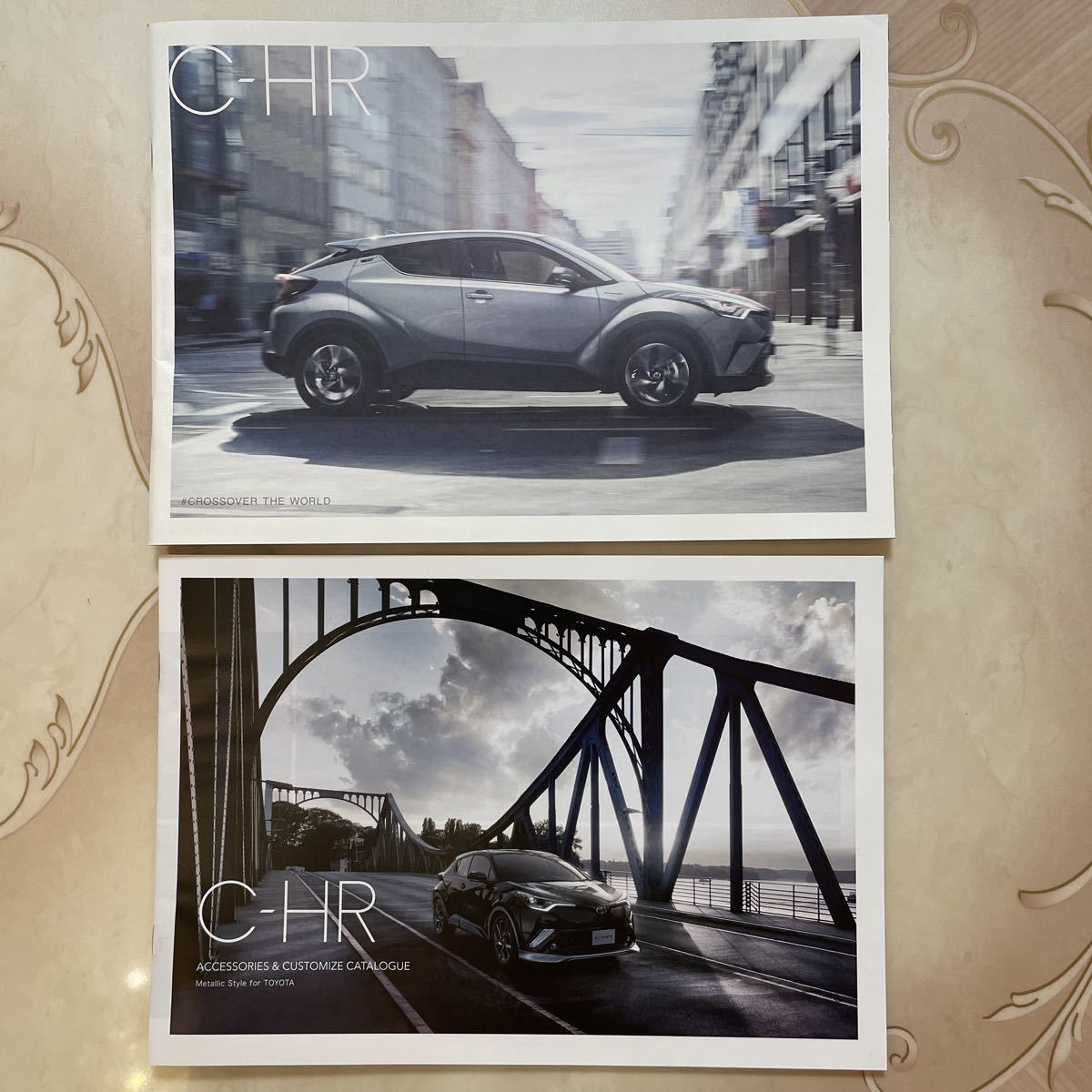 トヨタ C-HR カタログ 2016年12月版 + ACC & カスタマイズカタログ & 価格表拍卖