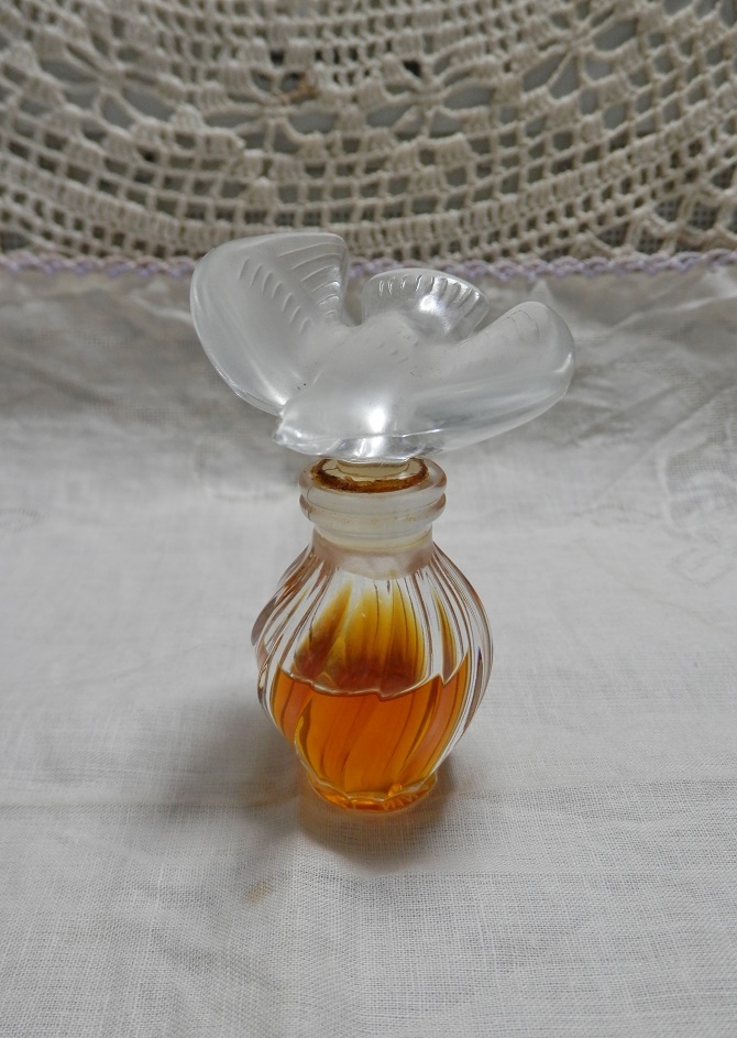 LALIQUE刻印、 L'Air du Temps (レールデュタン) 1970年代のセミアンティーク!拍卖