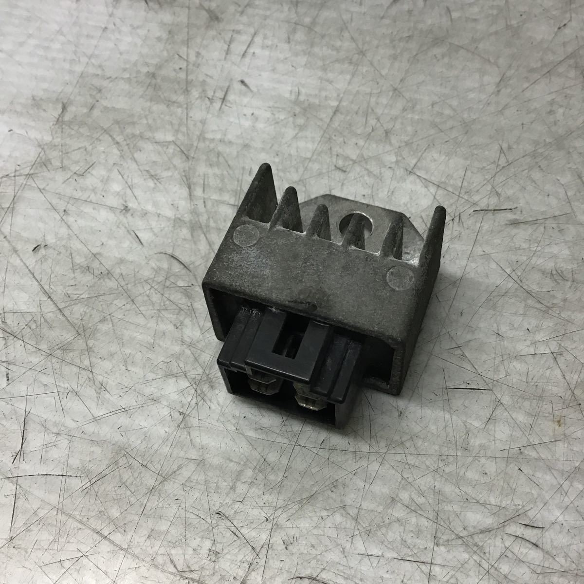 E29-56ne ホンダ スーパーディオ AF27 レギュレーター 動作確認済み 純正部品拍卖