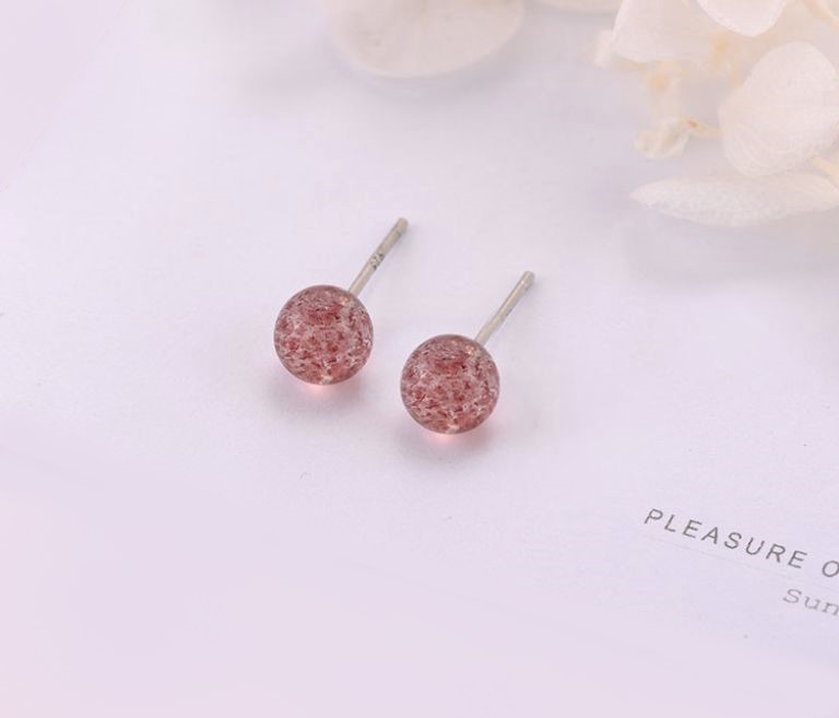 ストロベリークオーツ ピアス シルバー925 苺水晶 小さい 両耳 5mm 天然拍卖