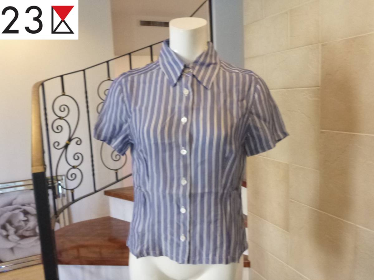 美品 23区 オンワード樫山★ 青×白。サラッと生地 半袖ブラウス 38 M相当拍卖