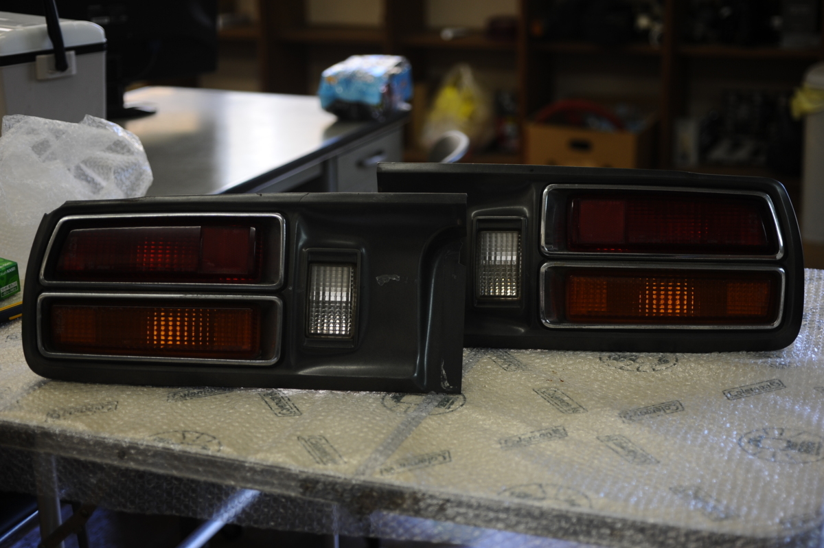 S31 テールランプ ガーニッシュ付き フェアレディZ 左右セット拍卖