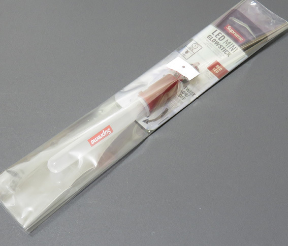 18ss Supreme LED Mini Glowstick拍卖