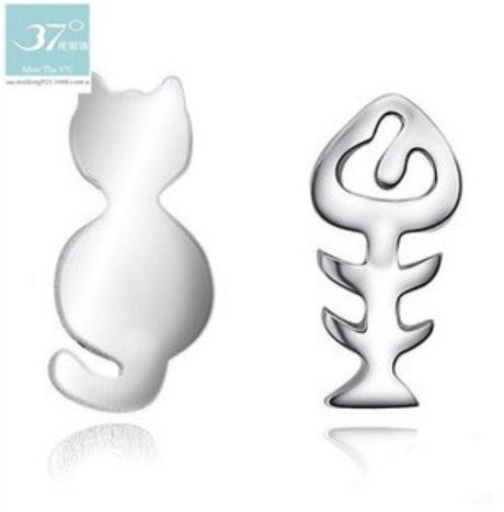 ピアス アクセサリー 猫 魚 セット キャット シルバー925拍卖
