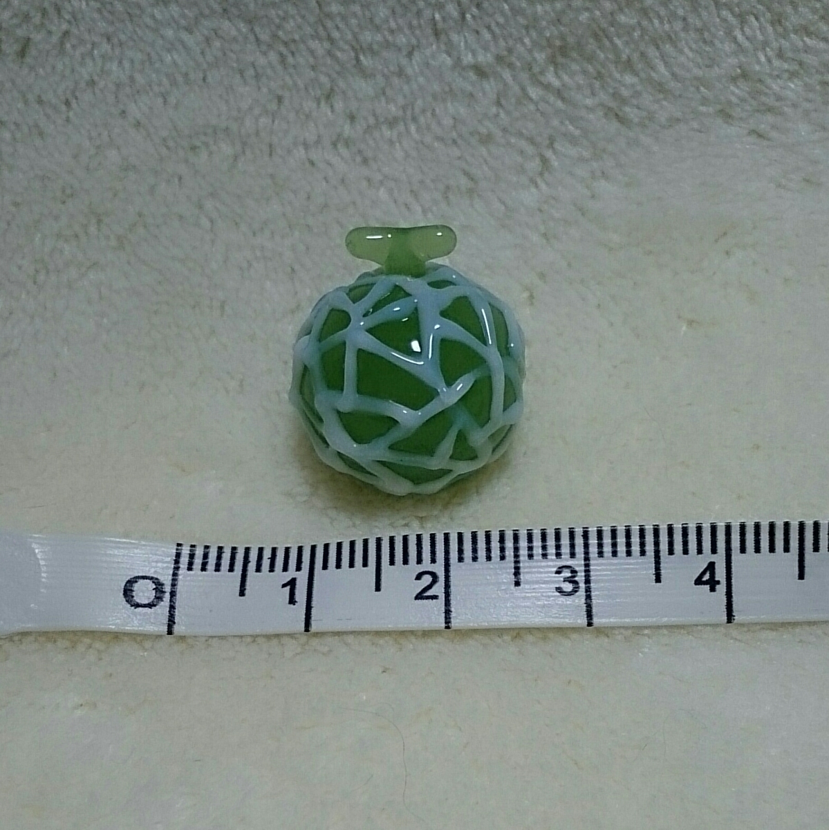 ガラス細工 メロン グリーン 小物 置物 インテリア 暮らし キッチン 果物 ガラス japan ミニチュア ミントグリーン フルーツ 岐阜 飛騨拍卖