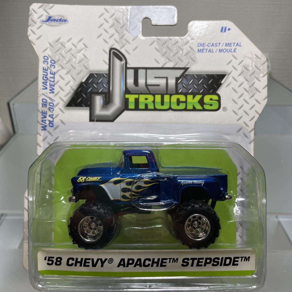 JADA JUST TRUCKS 1958 CHEVY APACHE STEPSIDE アパッチ ステップサイド ブルーフレア 30拍卖