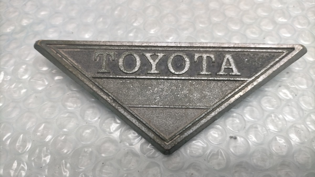 トヨタ PUBLICA KP30 KP31 エンブレム 純正 (No.36)拍卖