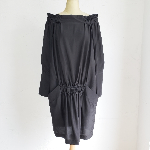 トッズ TOD's 総シルク オフショルダー ワンピース ギャザー M イタリア製 ブラック拍卖