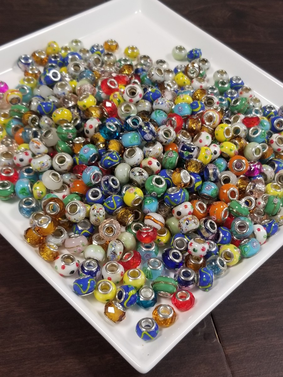 カラフル ガラスビーズ 500個 アクセサリー素材拍卖