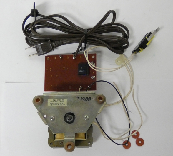 ■TRIO レコードプレーヤー KP-3100 ベルトドライブ 4極シンクロナス フォノモーター FUJIYA IM-S250-20-32 100V 50/60Hz拍卖