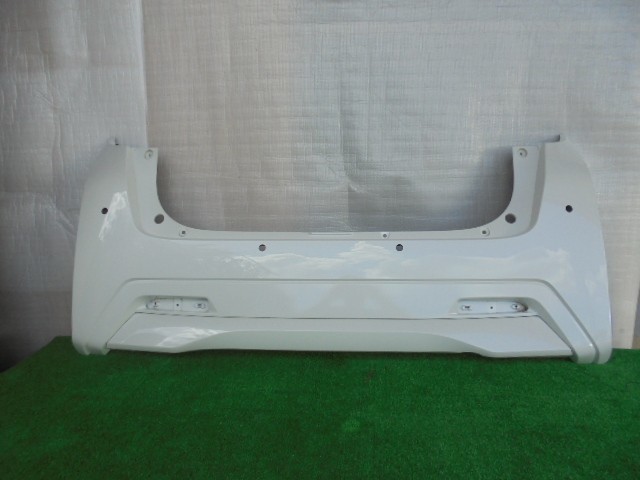 ニッサン/デイズ B43W ノーマル用 リアバンパー ソナー穴4ヶ QBB No.913477【品番 85022-7MA2B】拍卖