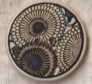 2穴ボタン ドイツ レジンボタン 23ミリ フラワー拍卖