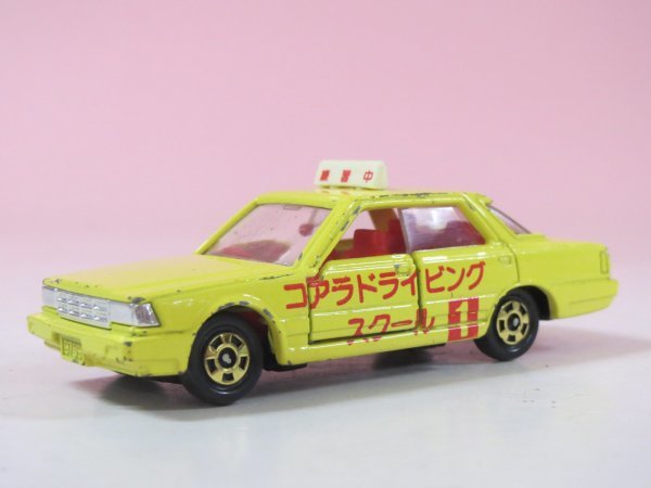 65259■トミカ 13-5-9 セドリック コアラドライビングスクール拍卖