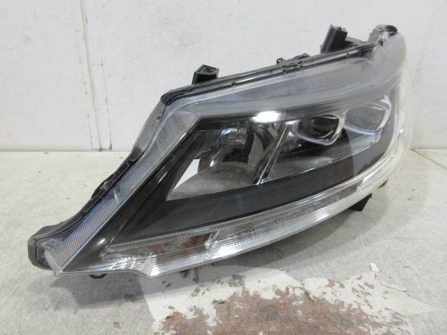 ホンダ オデッセイ RC1 純正 LED 左ヘッドライト拍卖