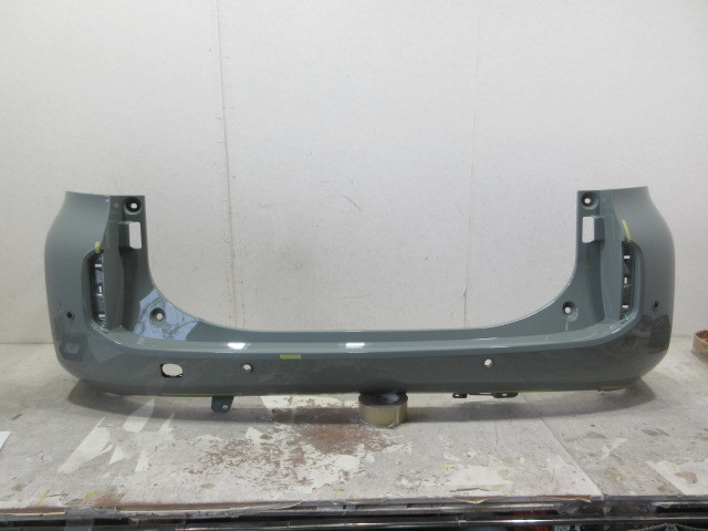 トヨタ シエンタ MXPC10 純正 リア バンパー センサー穴有拍卖