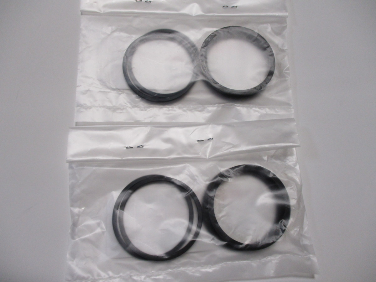 送料無料★新品★RZ250R/RR★RZ250R/RR★RZ350RR★純正フロントキャリパーシールセット 左右拍卖