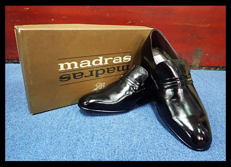 【海蛍】madras マドラス Extra ブラック ビジネスシューズ 24 1/2EE 箱付拍卖