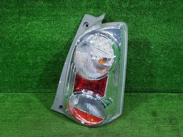 パッソ DBA-KGC30 右テールライト 右テールランプ プラスハナ Cパッケージ 1KR-FE B57拍卖