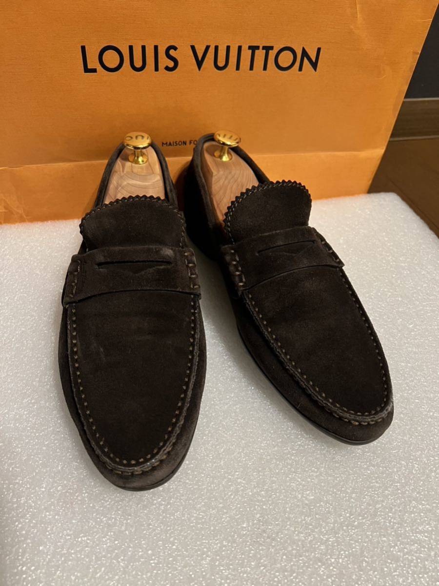 人気 ルイヴィトン スエード ドライビングシューズ 6 1/2 26.5cm拍卖