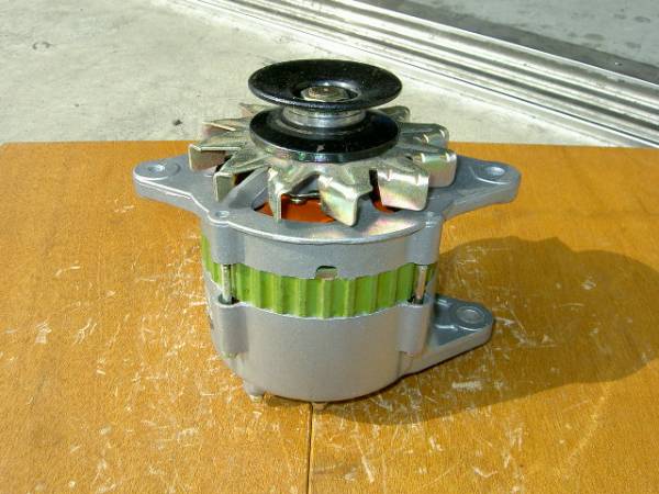 サファリ、消防車用オルタネーター(ダイナモ)リビルト品 LR150-132、23100-C7101拍卖