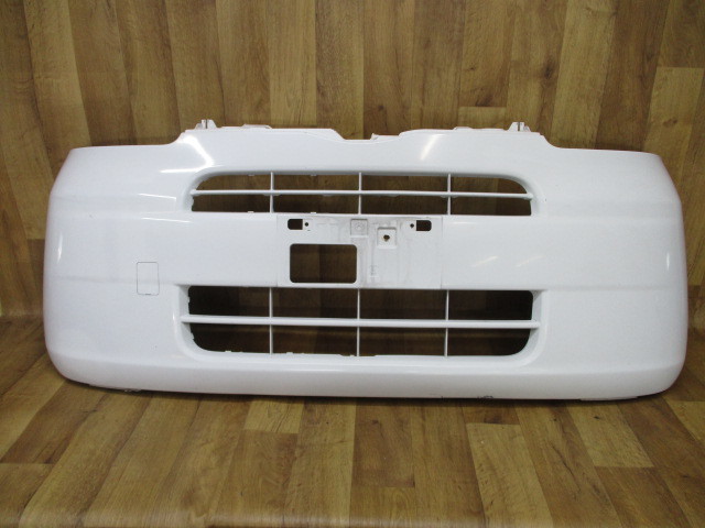 D2/ L375S/L385Sタント純正フロントバンパー52119-B2620拍卖