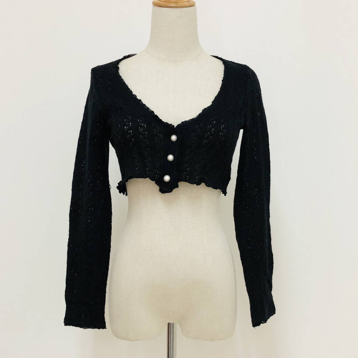 k0844 KLEIN PLUS カーディガン はおり ショート丈 編み物風 長袖 サイズ40 黒 レディース フェミニン おしゃれ エレガントガーリーチック拍卖
