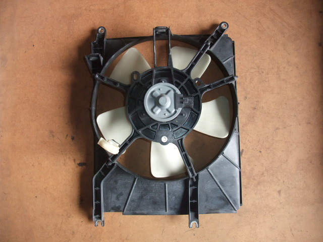 L235S/エッセ/KF/ラジエーターファン/ファンモーター/電動ファン/ファン拍卖