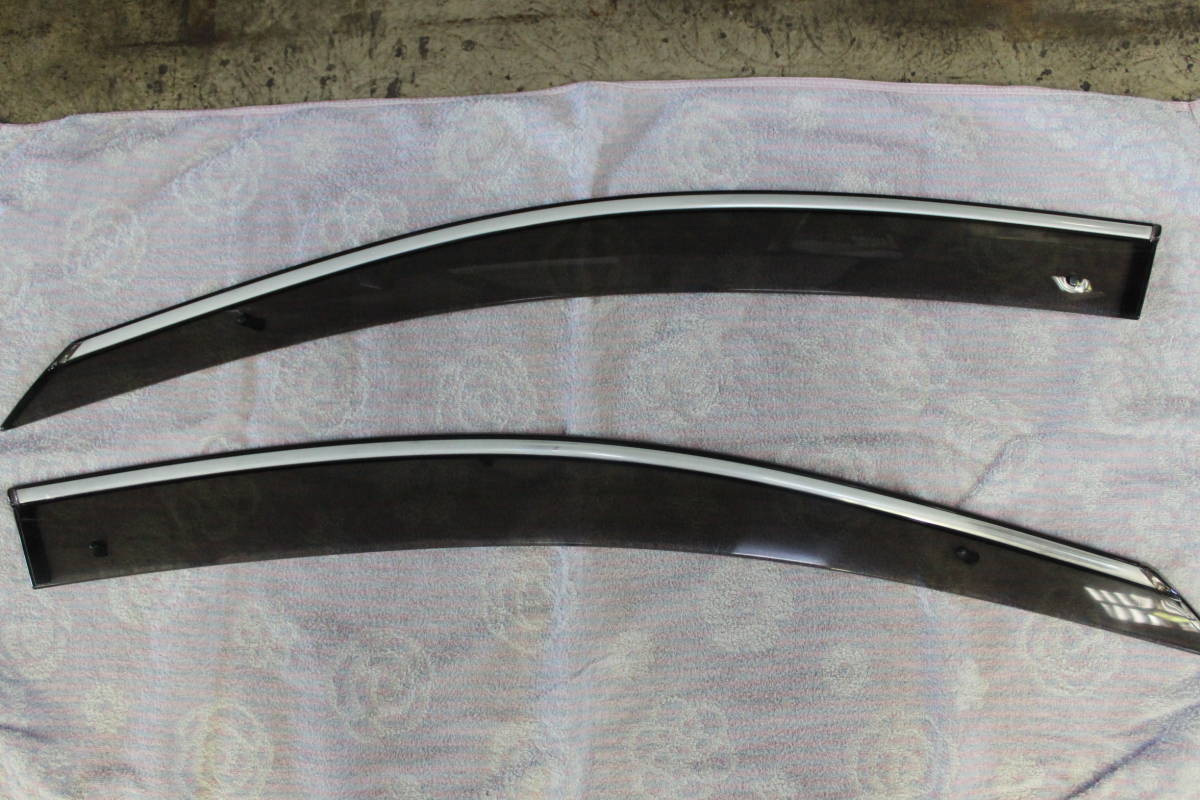 ★売り切り! 送料無料! 美品! メルセデス・ベンツ 平成28年式 E200 セダン 純正ドアバイザー 4個セット 1台分 中古品★拍卖