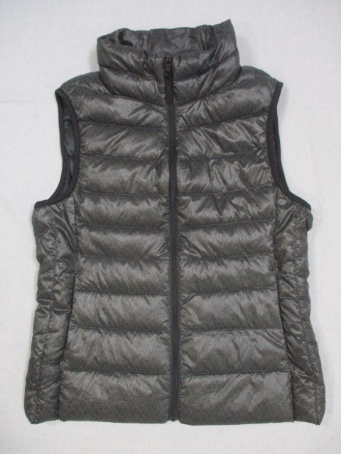 ★値下げ★ユニクロ レディース ウルトラライトダウンベスト Sサイズ ブラック・グレー 079256拍卖