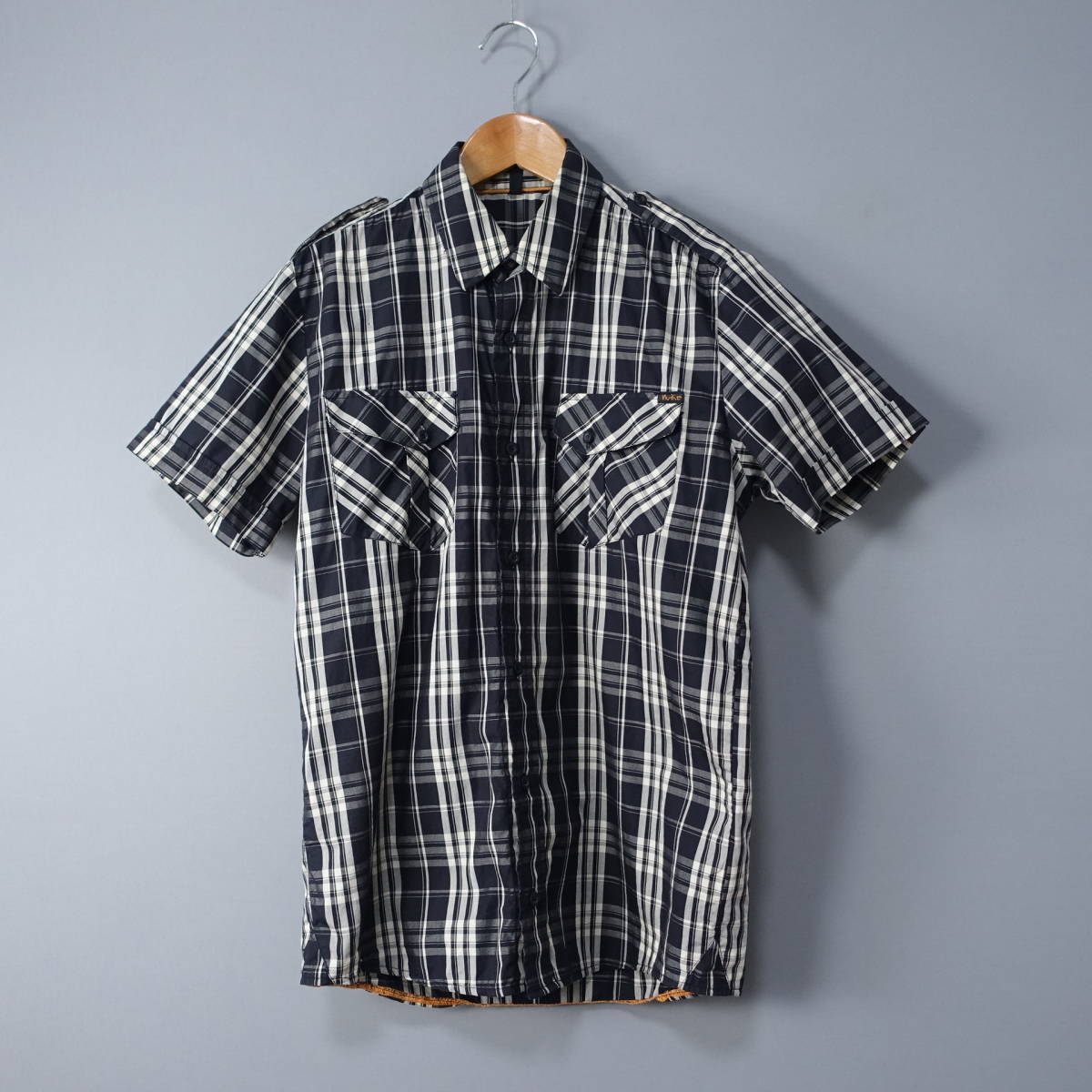 nudie jeans/ヌーディージーンズ/S/半袖/チェックシャツ/ブラック×ホワイト/黒×白/半袖/メンズ拍卖