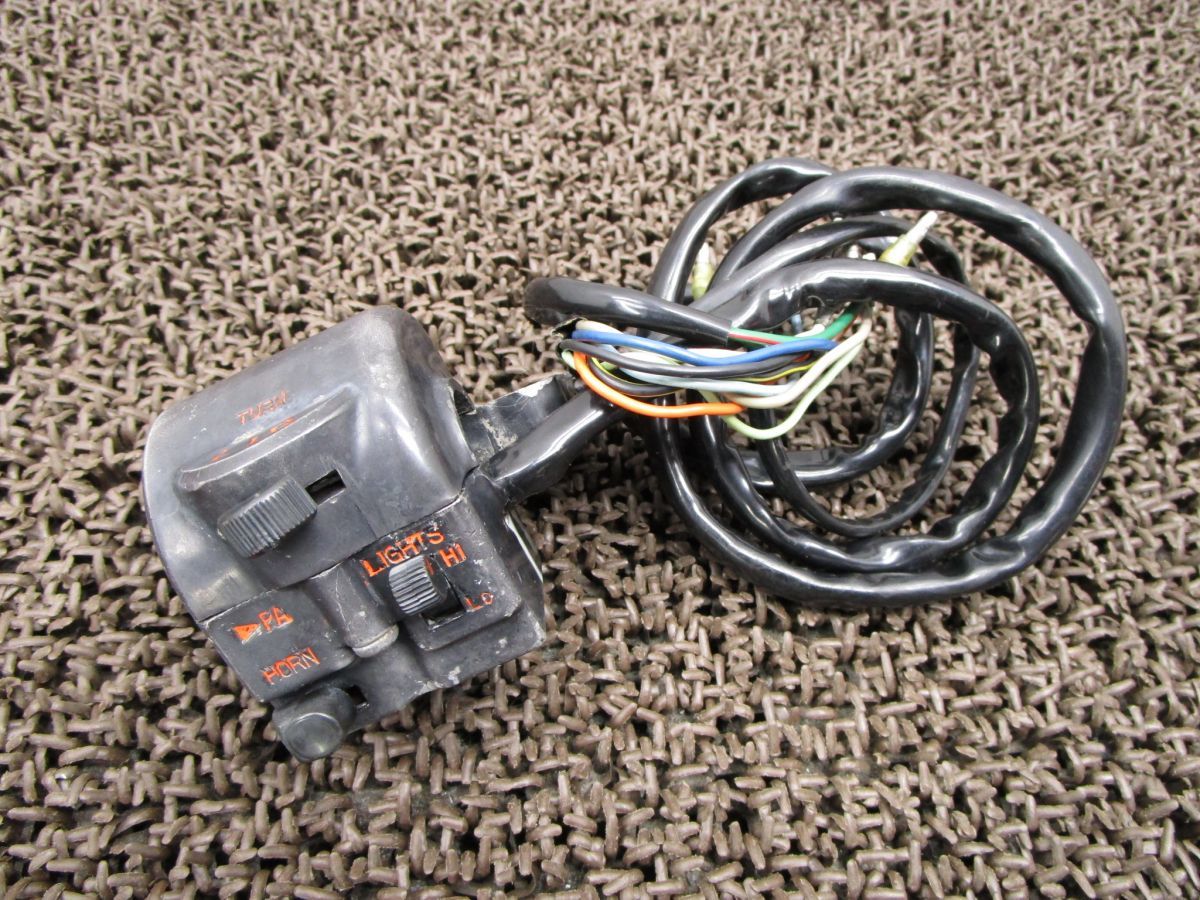 CB500T ハンドルスイッチ左 ●c387!CB500T ホンダ 【 CB500TE 】拍卖