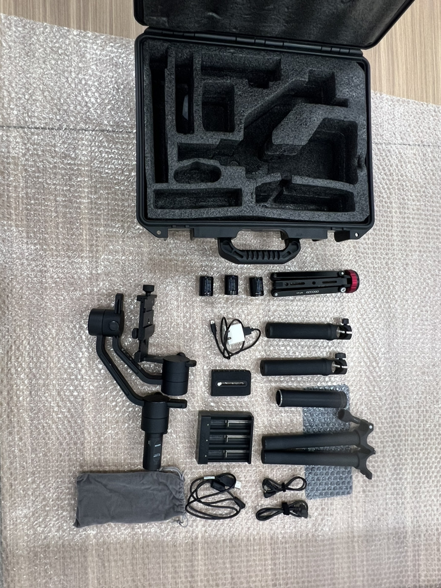 MOZA  AIR 専用ケース付き 中古 【最終値下げ】拍卖