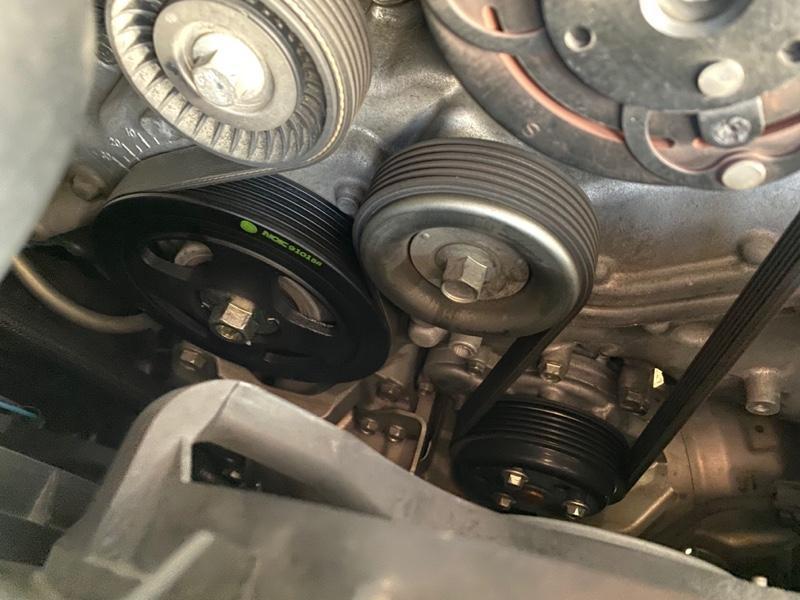 ★新品 未使用 純正部品 スバル 純正 VM4-E型用 レヴォーグ 純正クランクプーリー ボルト付 FA20搭載 86純正よりも軽い! ★拍卖