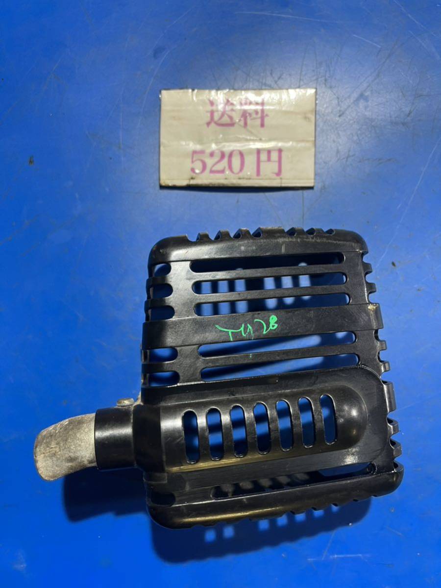 送料520円 草刈機刈払機 部品 マフラーカバー カワサキ TG28 背負式拍卖