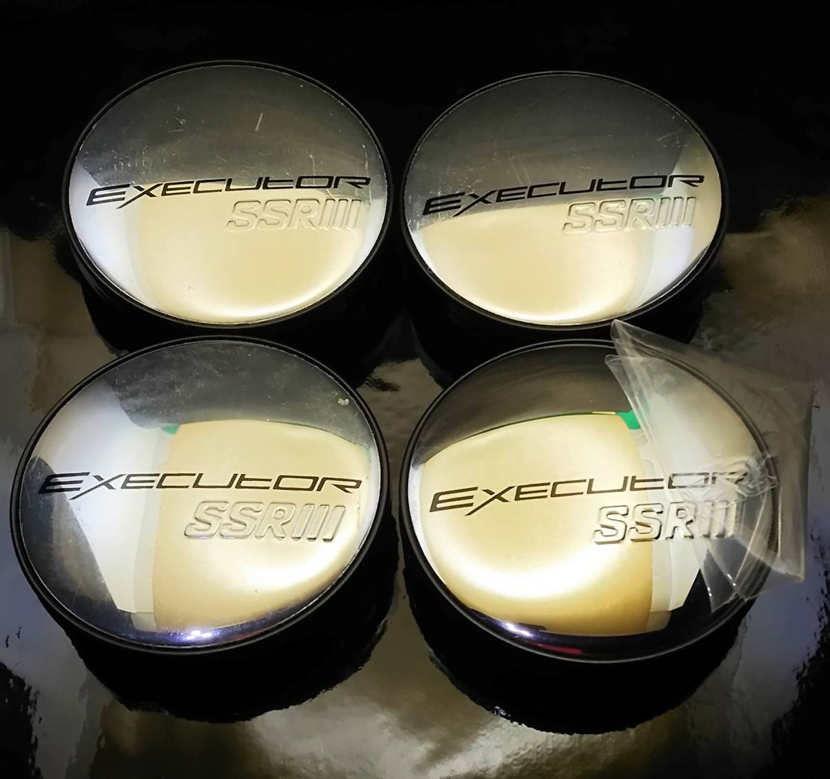 SSR EXECUTOR 60mm 銀 ホイールキャップ 4つ キューブ シーマ セドリック グロリア ジューク N-BOX フィット オデッセイ ステップワゴン拍卖