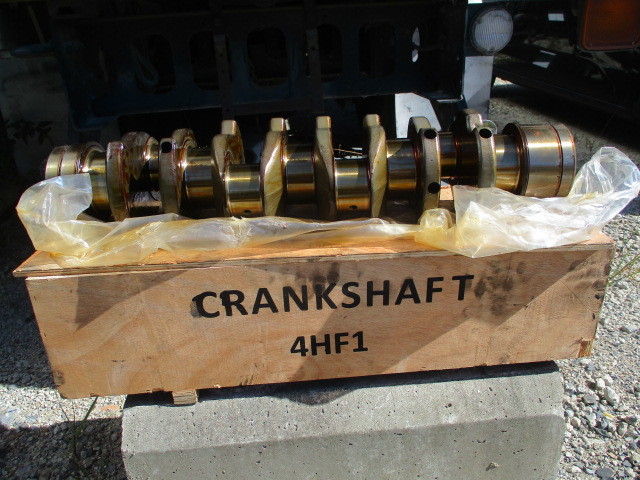 ☆新品未使用! 希少 いすゞ エルフ クランクシャフト 4HF1 4HG1  互換性 海外製 ☆拍卖