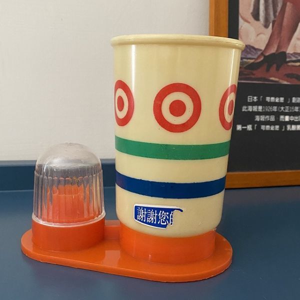 ◆台湾キッチン◆楊枝入れ付き箸立て クリーム オレンジ ◆レトロ /台湾製拍卖