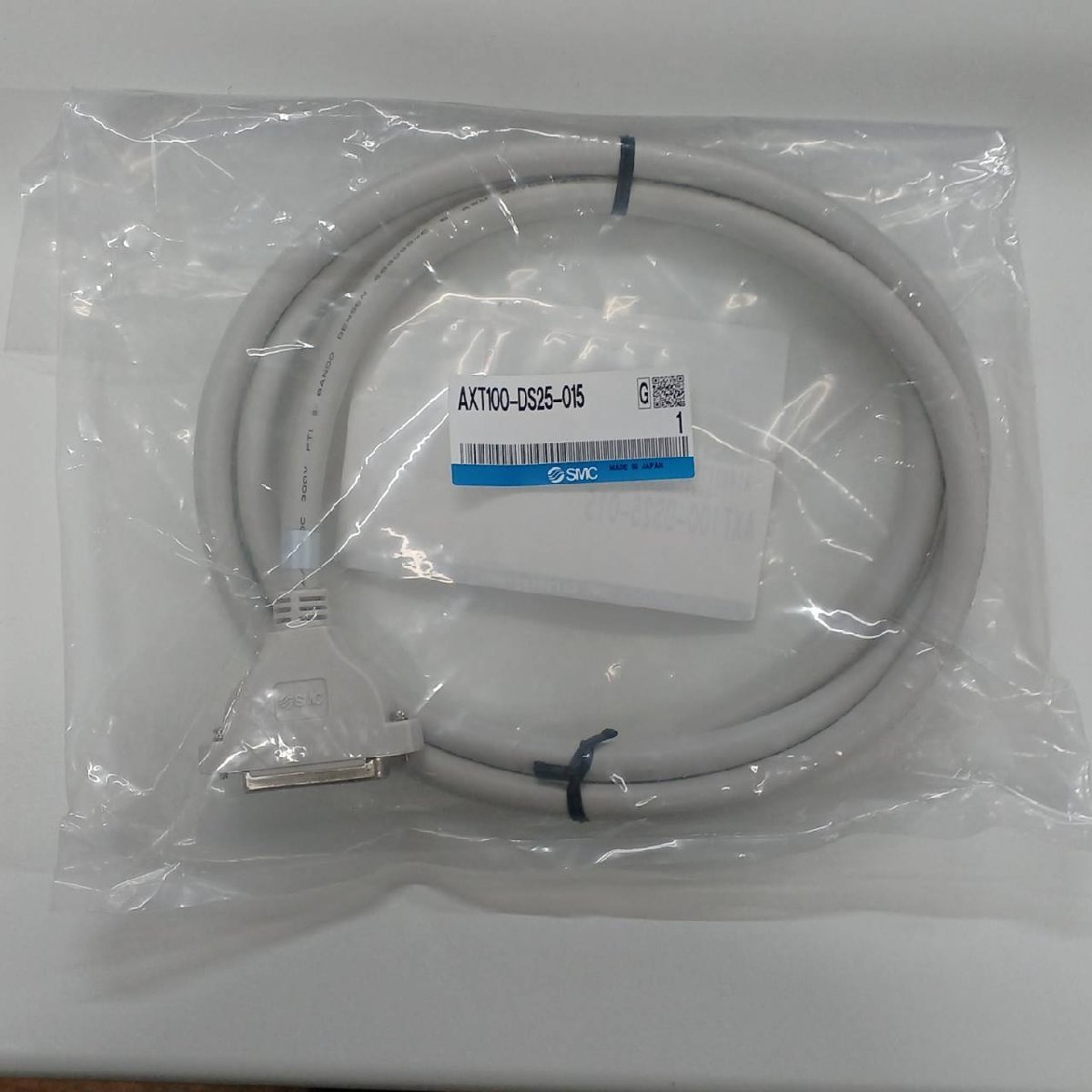 新品未使用品 AXT100-DS25-015 Dサブコネクタケーブルアッセンブリ SMC B-3拍卖